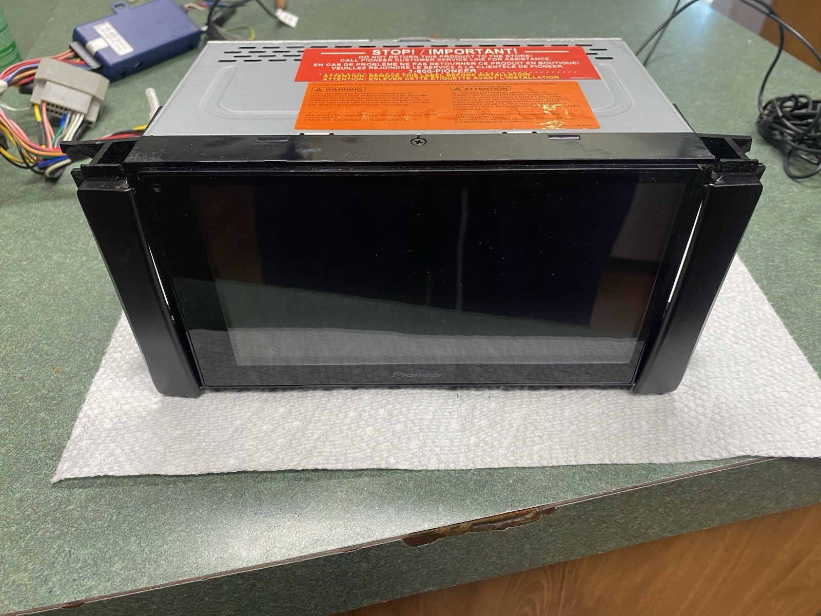 Pioneer DMH-130BT Bluetooth Touchscreen Receiver + Jeep Dodge Chime Module