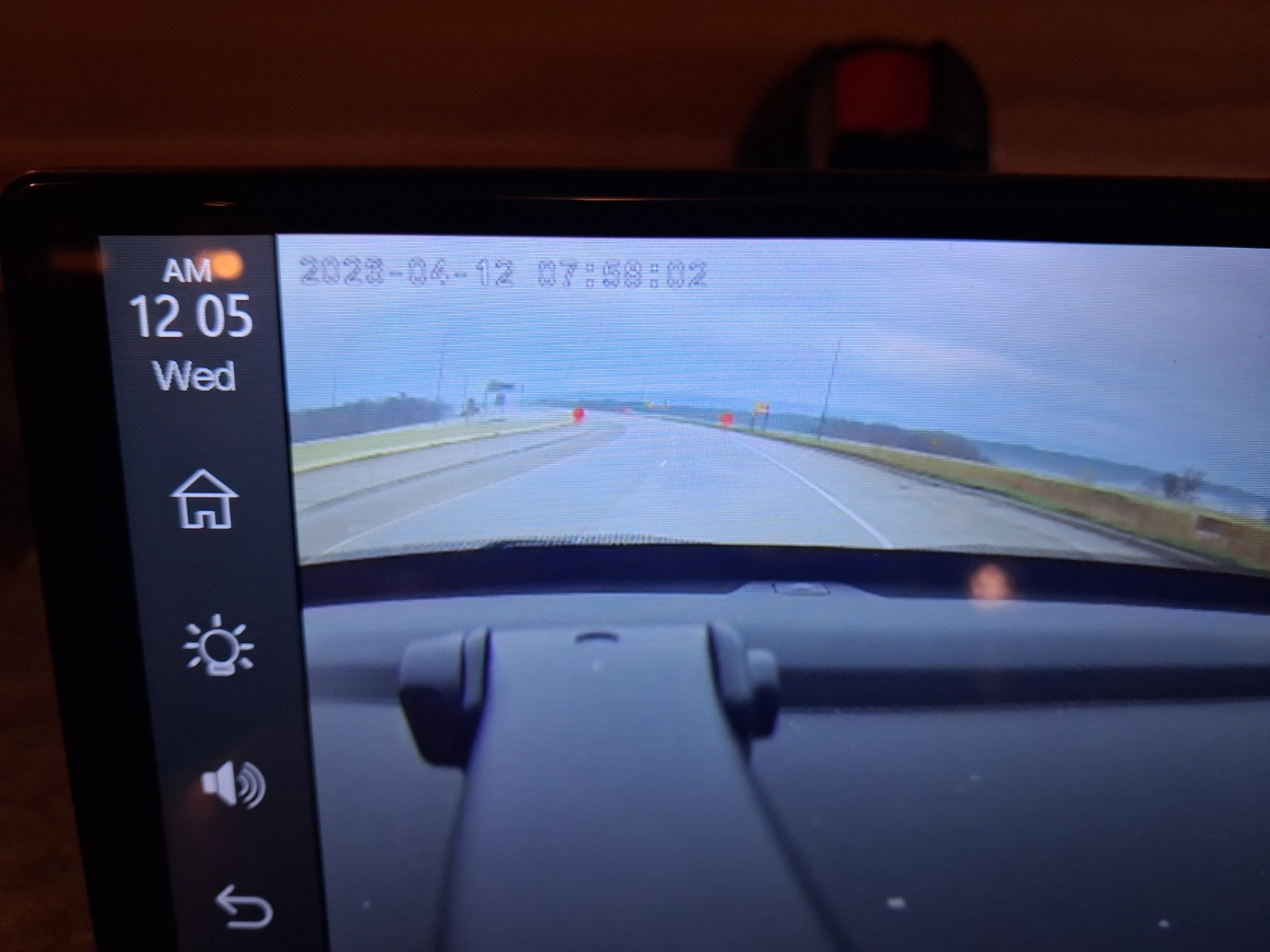 9.3″ 2K Dash Cam Car Stereo Radio Wireless Apple Carplay & Android Auto + Camera