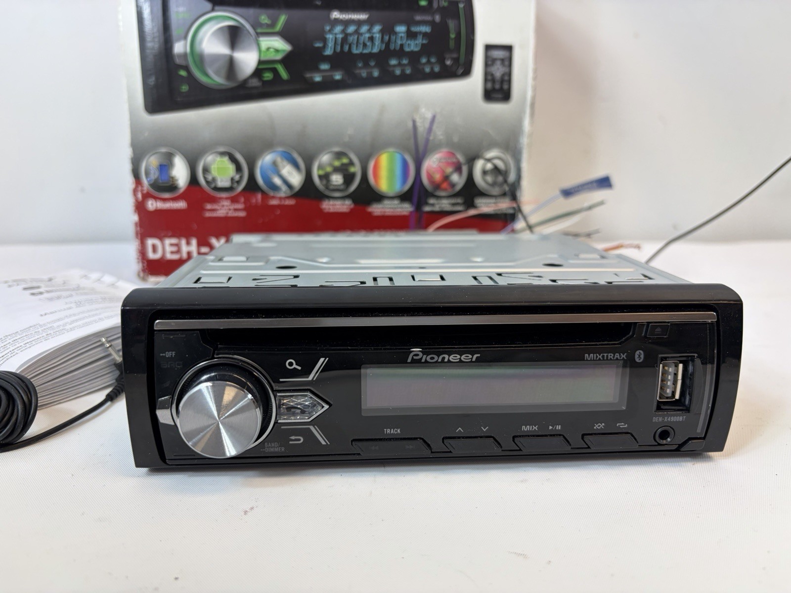 Pioneer DEH X4900BT CD RDS Receiver Car Stereo Bluetooth USB AUX Spotify iPhone