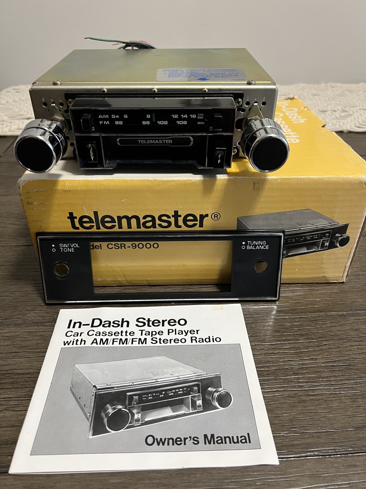 Telemaster CSR-9000 1970s Retro Vintage Car Casette Player AM/FM/MPX Radio