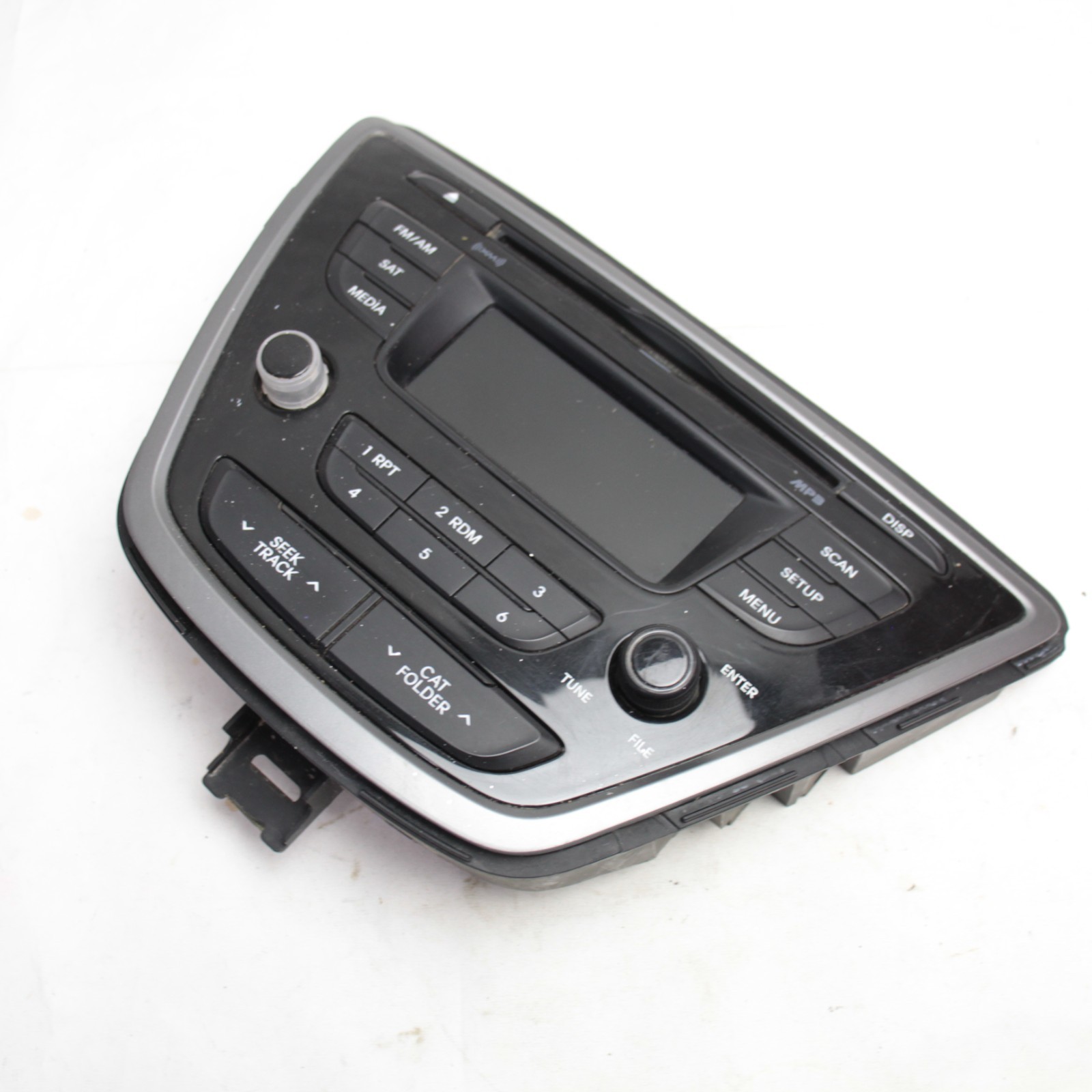 14 15 16 Hyundai Elantra sedan AM/FM XM CD radio 96170-3X156GU FACE PLATE ONLY