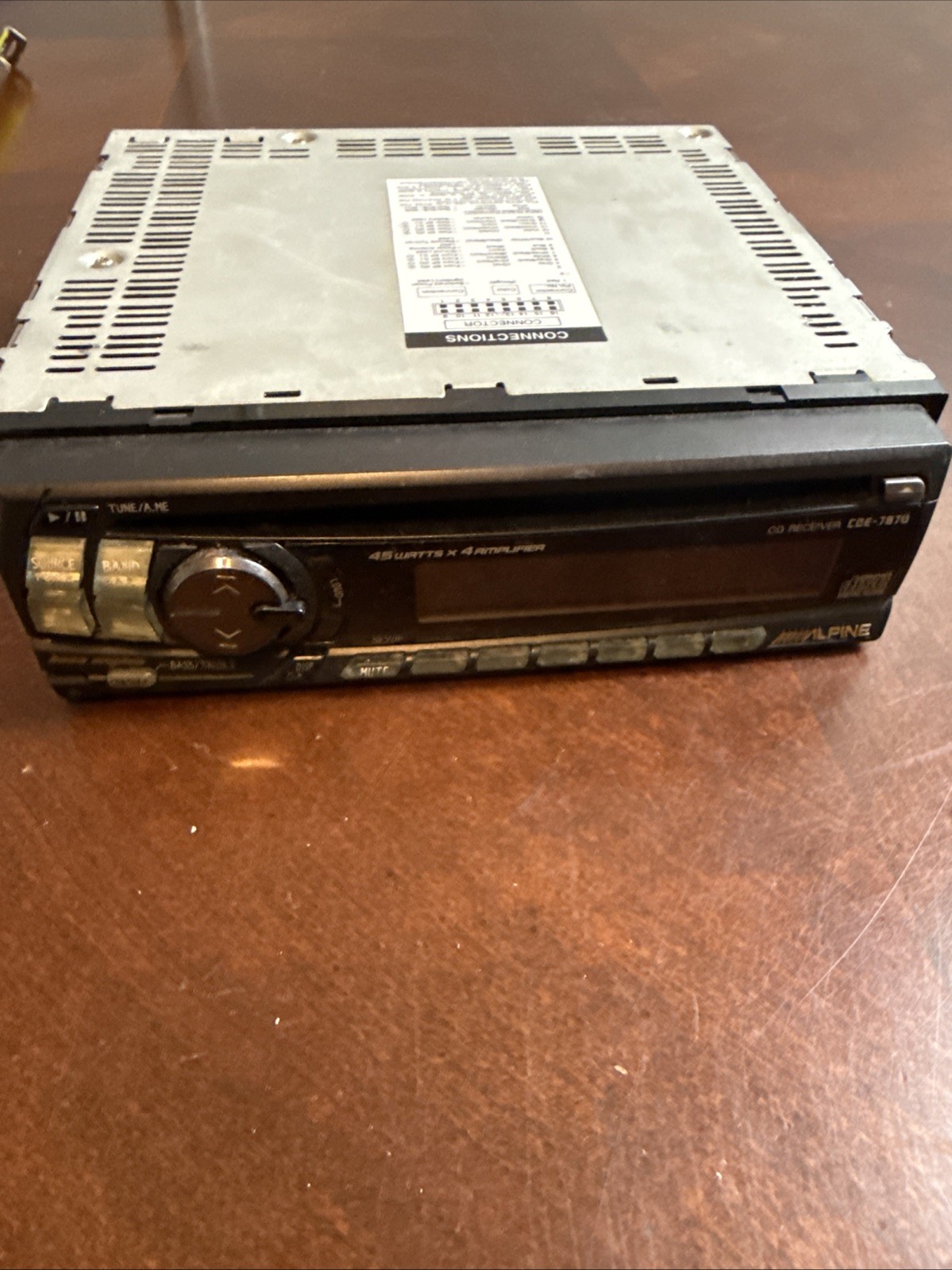 Alpine CDE-7870 Vintage Car Stereo CD Receiver 45W x4 AM FM