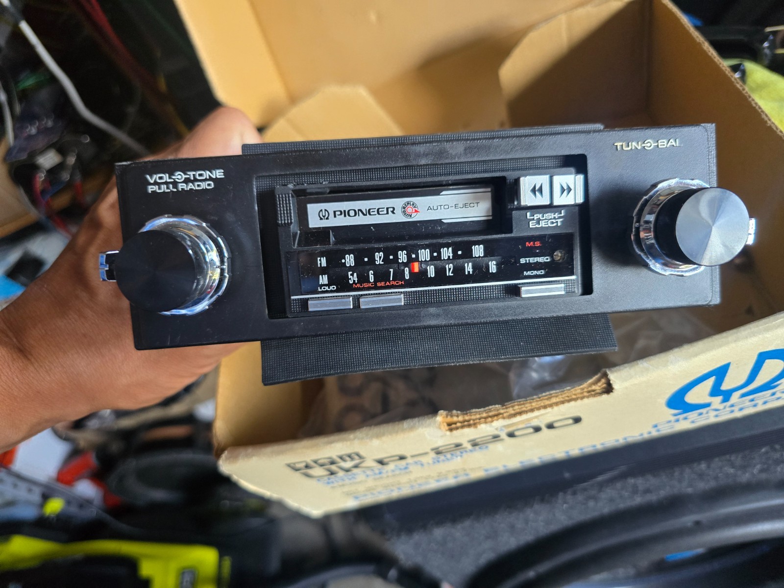 Vintage RADIO PIONEER UKP-2200 almost Brand New 1982 Radio and Bluetooth