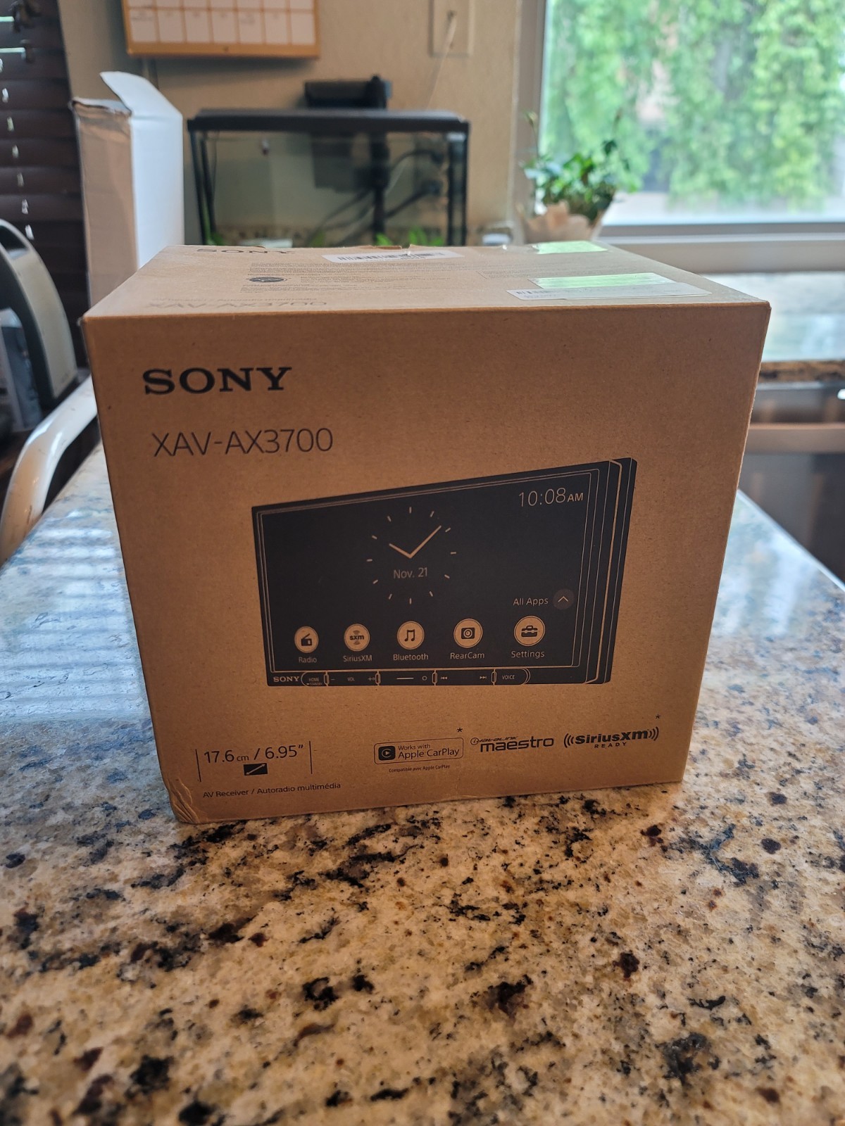Sony XAVAX3700 6.95″ 2-DIN Digital Multimedia Wired Apple CarPlay Bluetooth LOOK