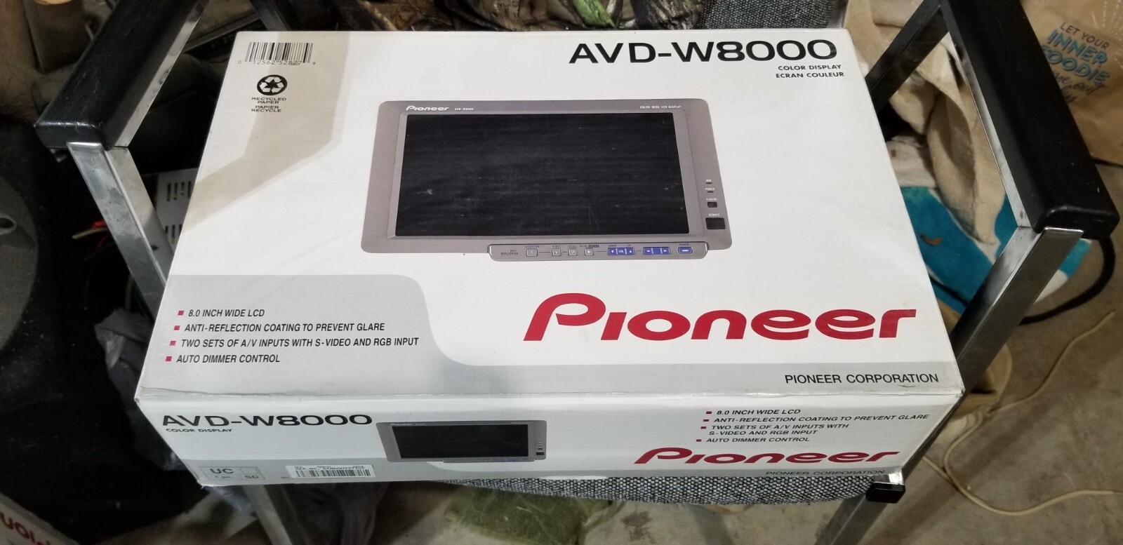 Pioneer 12v 8inch Screen