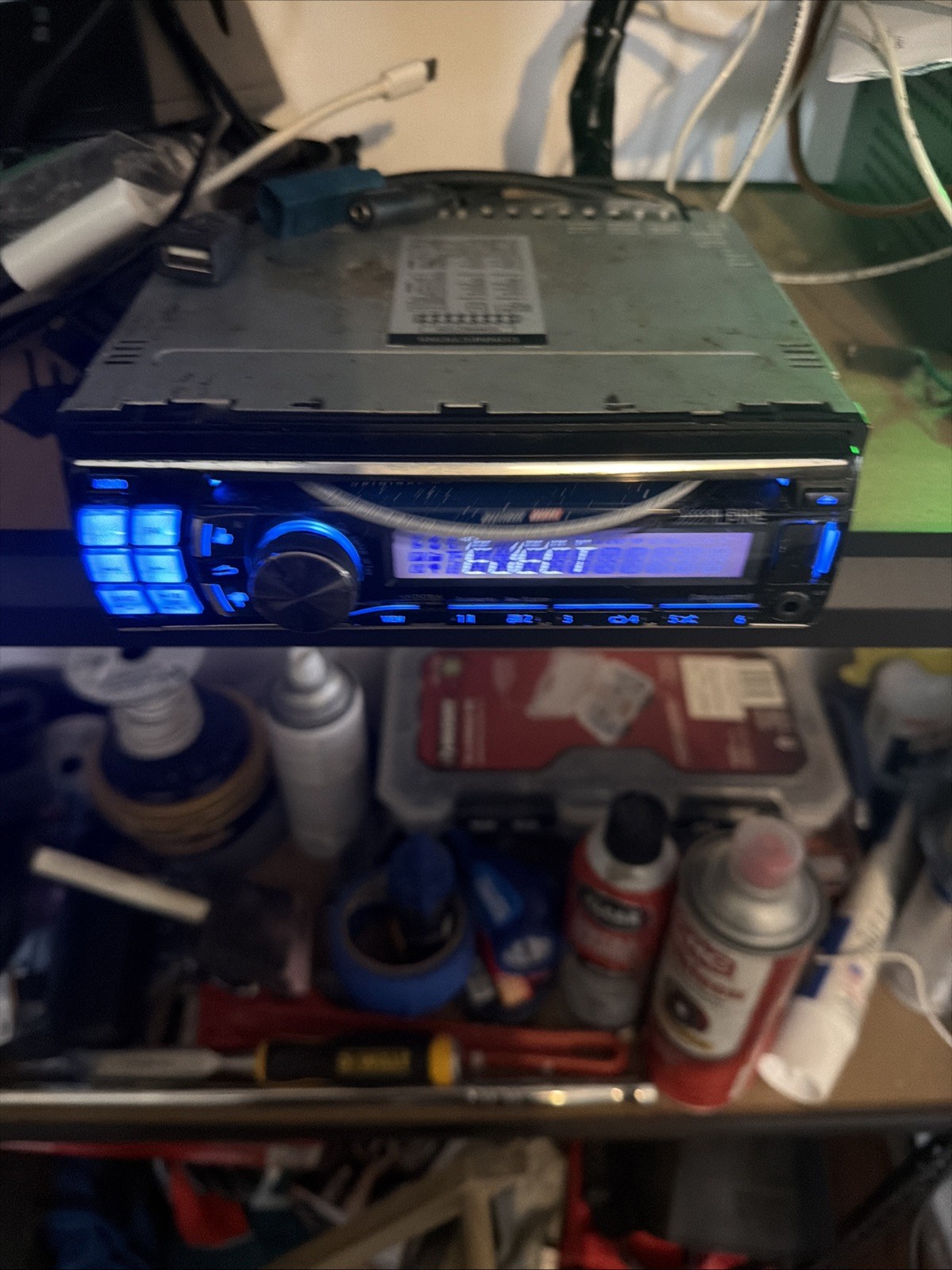 Alpine CDE-123 Receiver MP3 WMA/AAC CD Tuner Stereo *detail