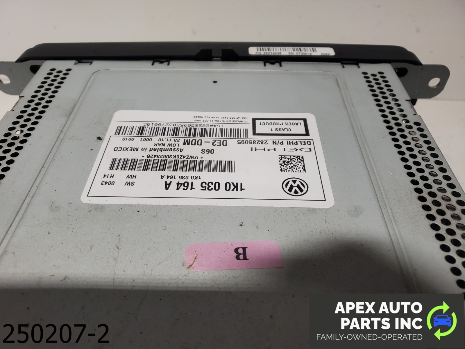 OEM 2011-2014 Volkswagen Jetta 2.5L CD Player Radio