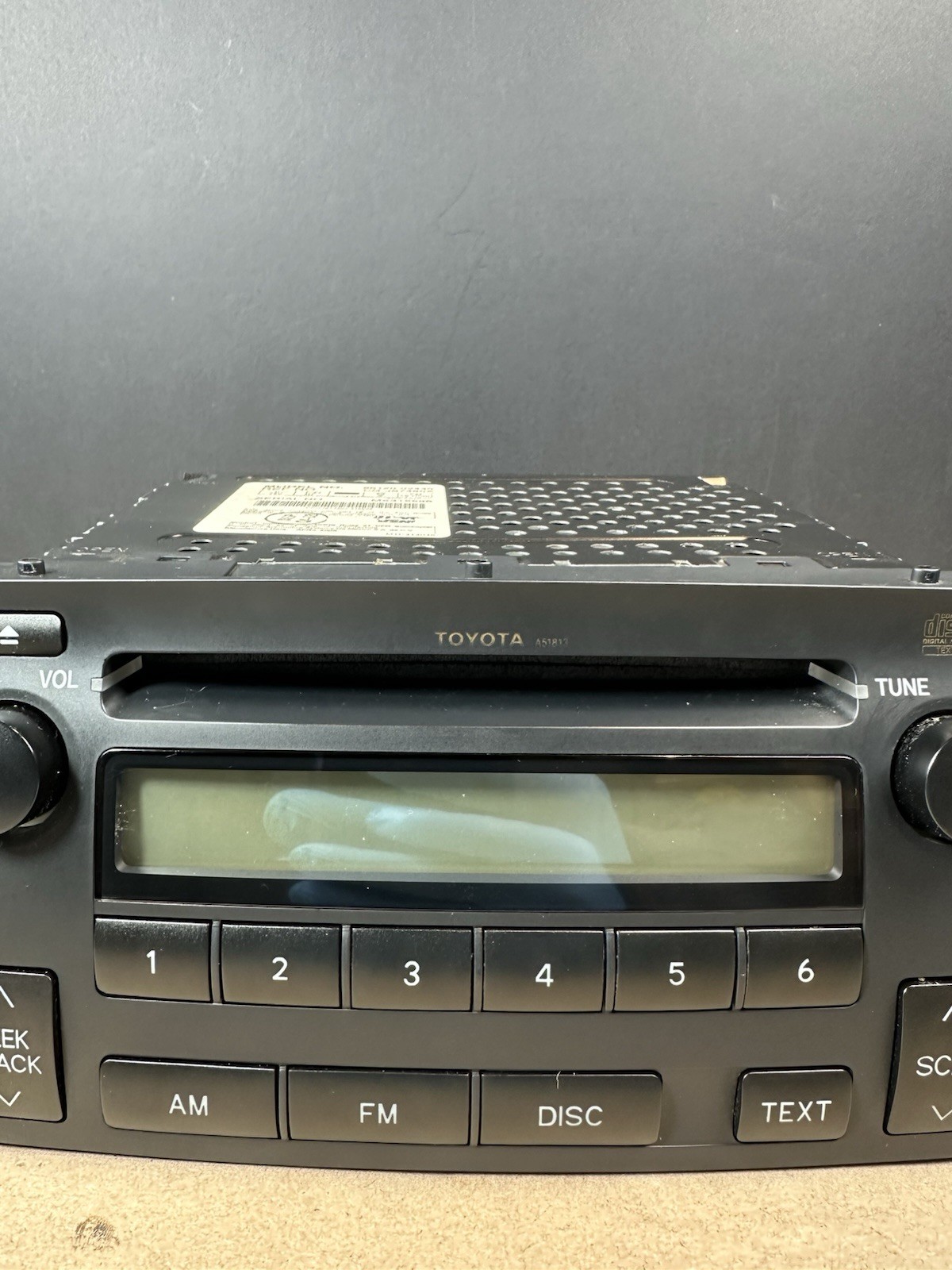 Toyota AM FM Radio CD Player 86120-02430 Ships Fast!