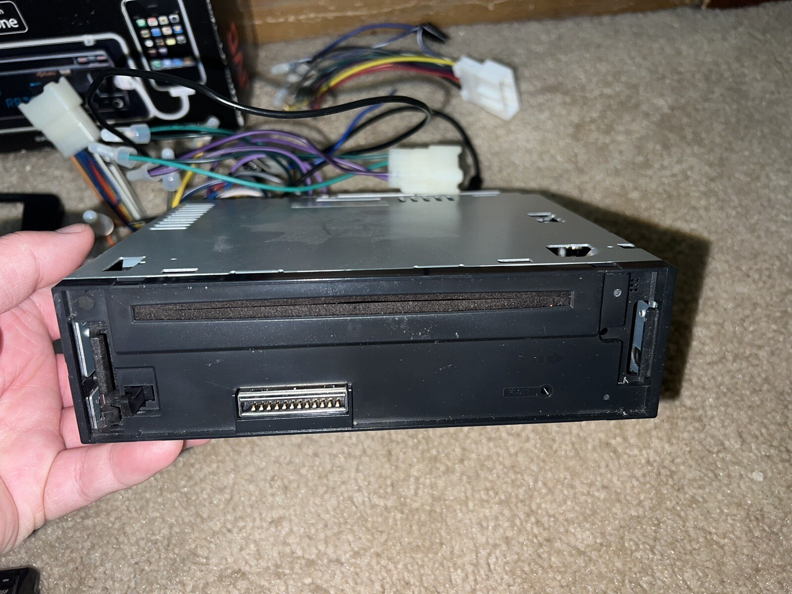 JVC Arsenal KD-AHD59 Vehicle CD Receiver/Radio 1 DIN