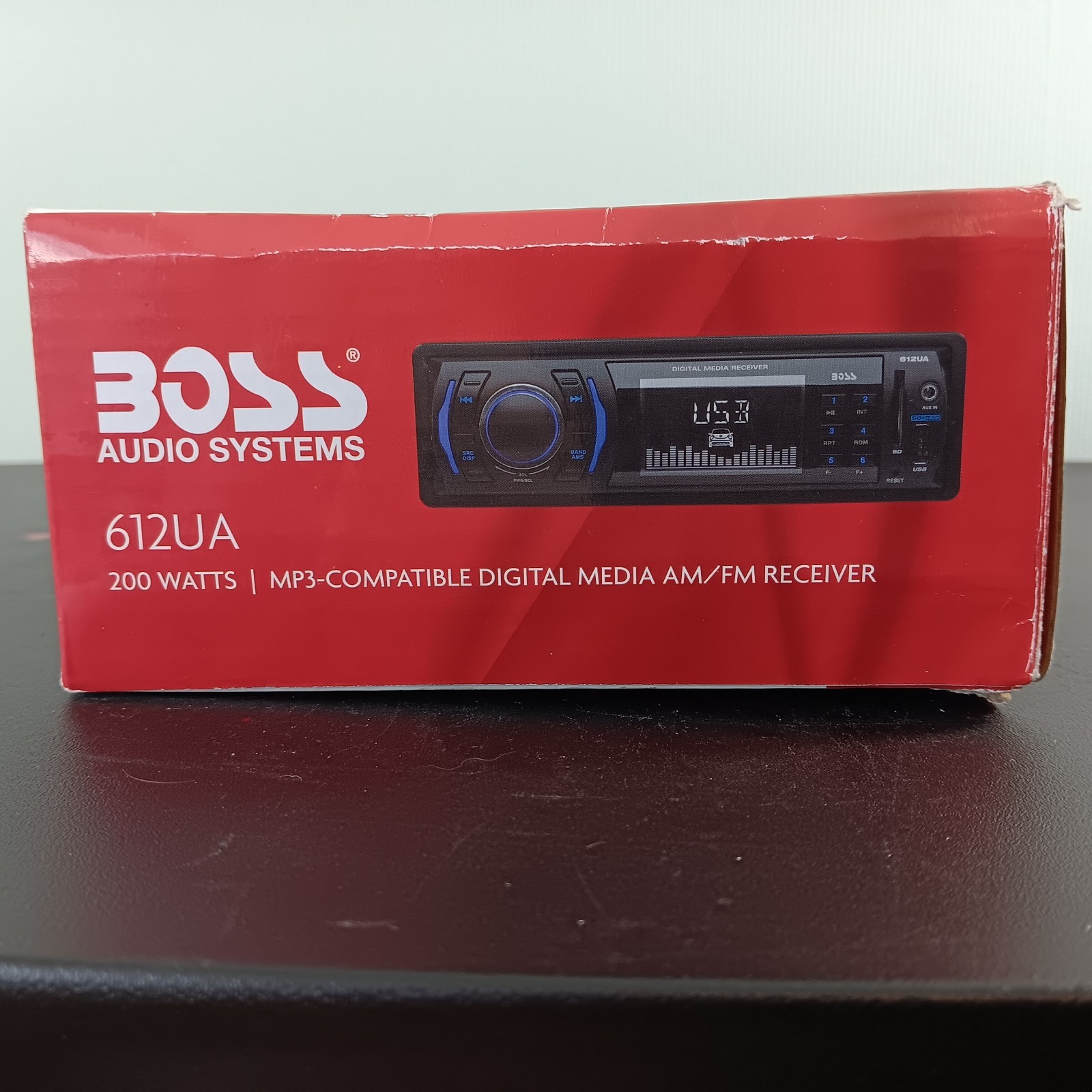 New Boss In-Dash 612UA 200W MP3-Compatible Digital Media AM-FM Receiver