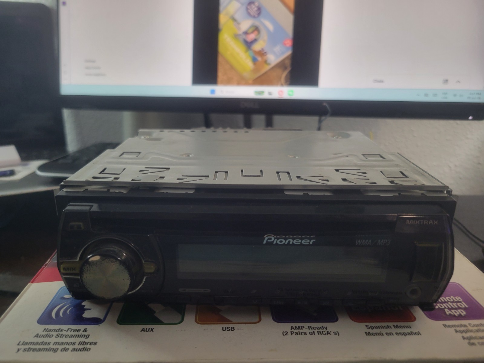 Pioneer DEH-X3500UI Single-DIN Car Stereo CD Player USB AUX MIXTRAX – Pre-Owned