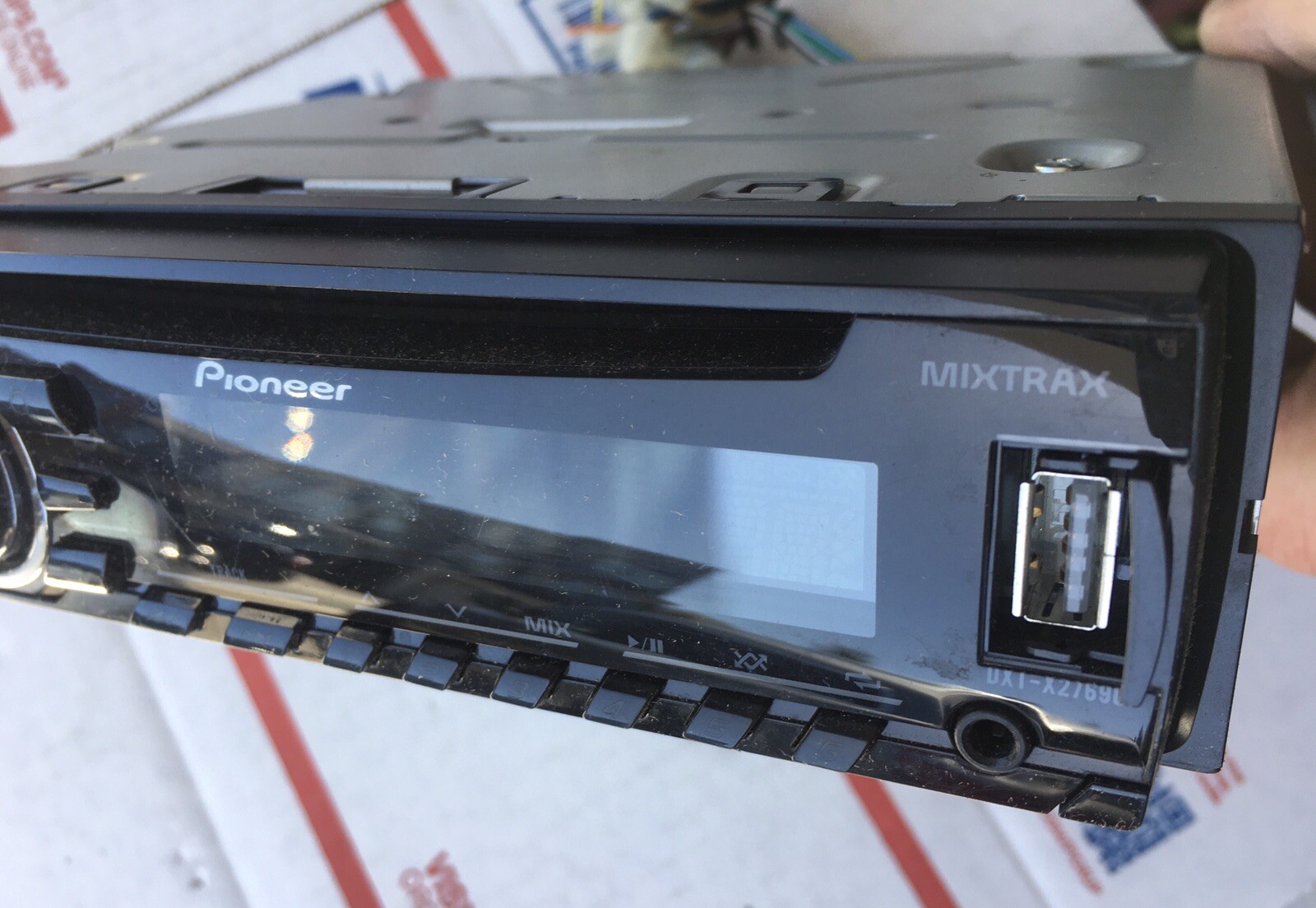 PIONEER DXT-X2769UI Mixtrax Single 1 DIN Radio Stereo CD Player AUX USB