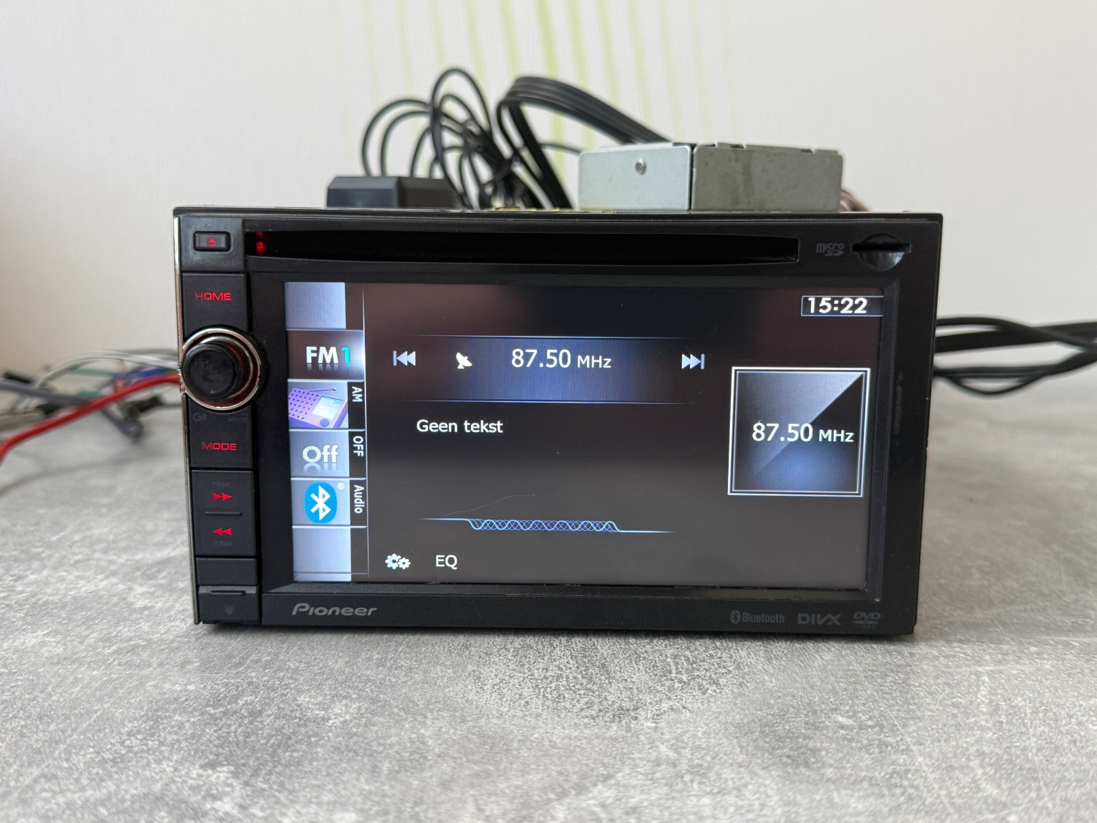 Pioneer AVIC-F930BT 6.1″ 2DIN GPS Navigation Bluetooth DvD CD Multimedia Car Ste