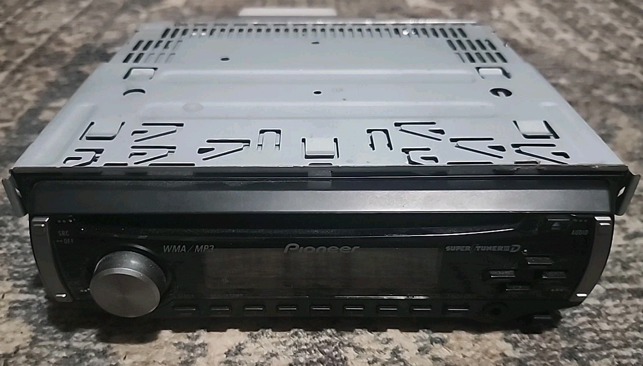 Pioneer DEH-1900MP, CD/MP3, 200 watts (UNTESTED)
