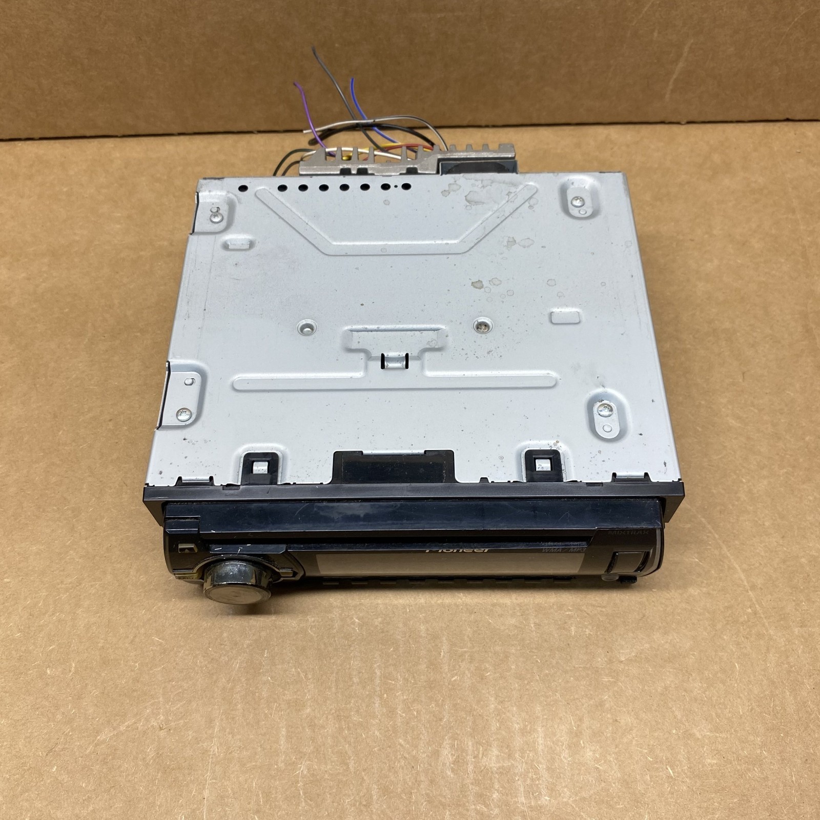 Pioneer DEH-X3500UI Mixtrax AM FM CD Player Radio Receiver