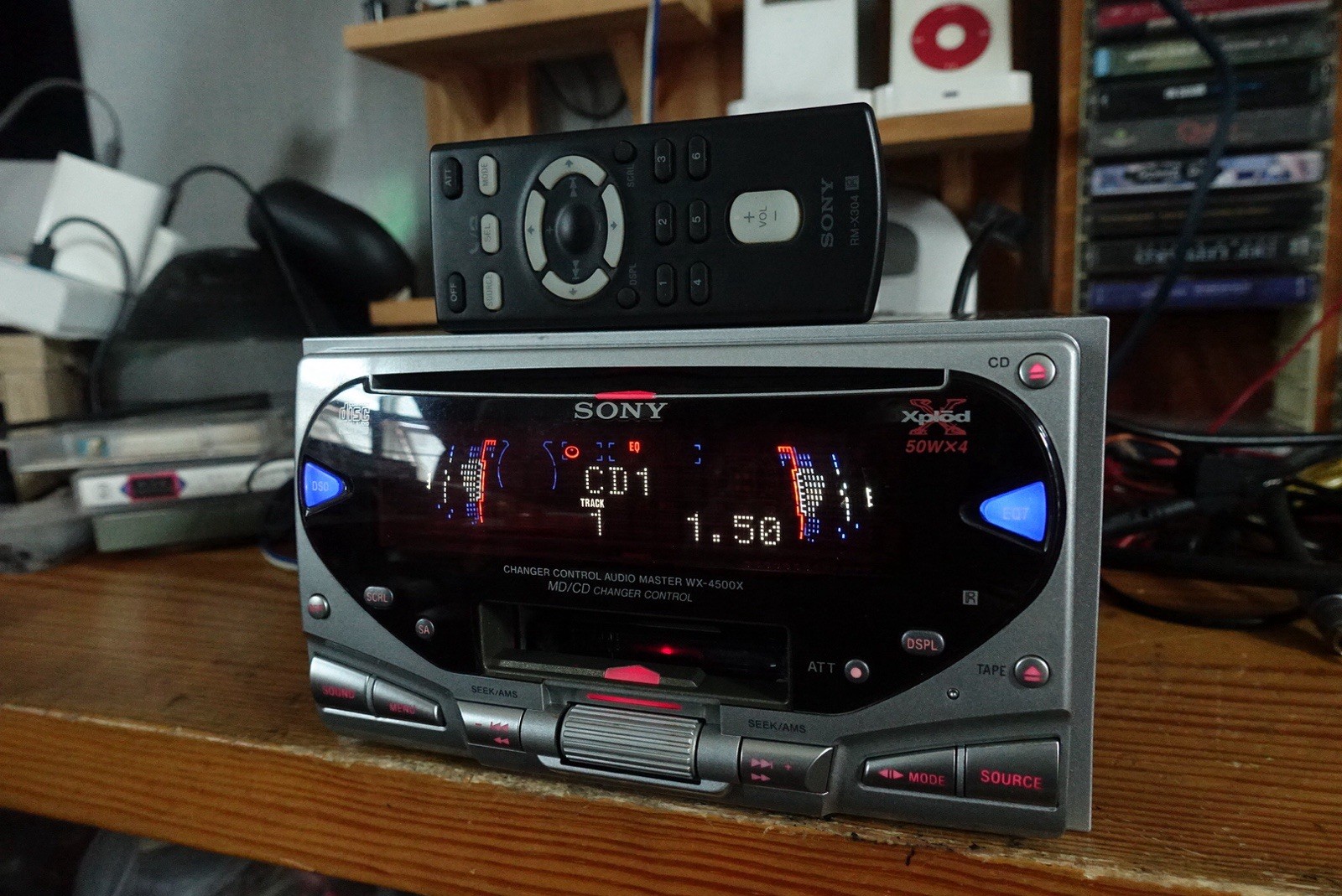 Sony xplode WX-4500x. 2 Dins Cassette/CD/FM/Bluetooth Deck.