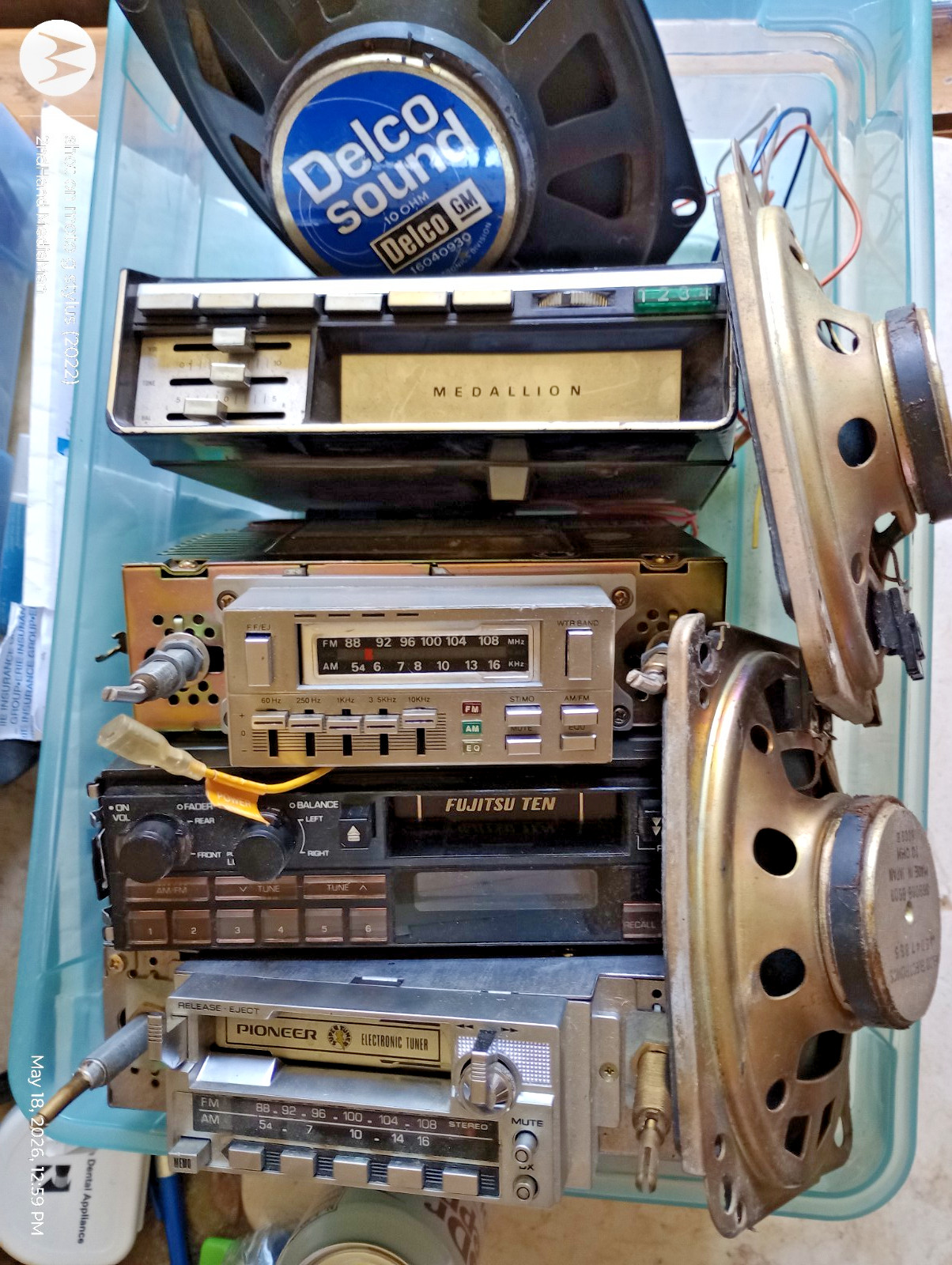 PIONEER KE 2100,FUJITSU TEN,KRACO KGE TAPE PLAYERS;MEDALLION 8 TRACK DELCO SPKRS