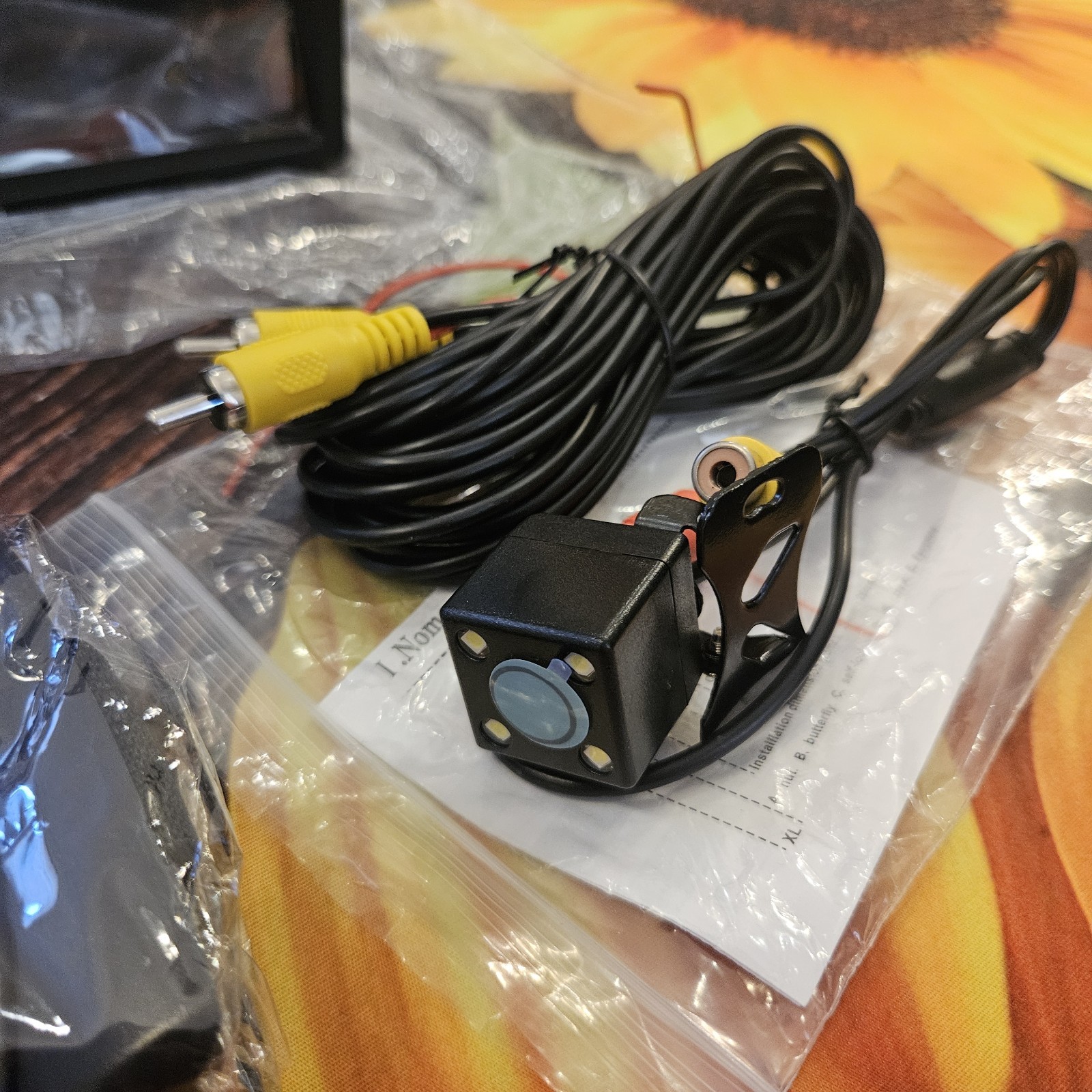 Open Box CAMECHO 7″ Double DIN Car Stereo Bluetooth Backup Camera (7023B)