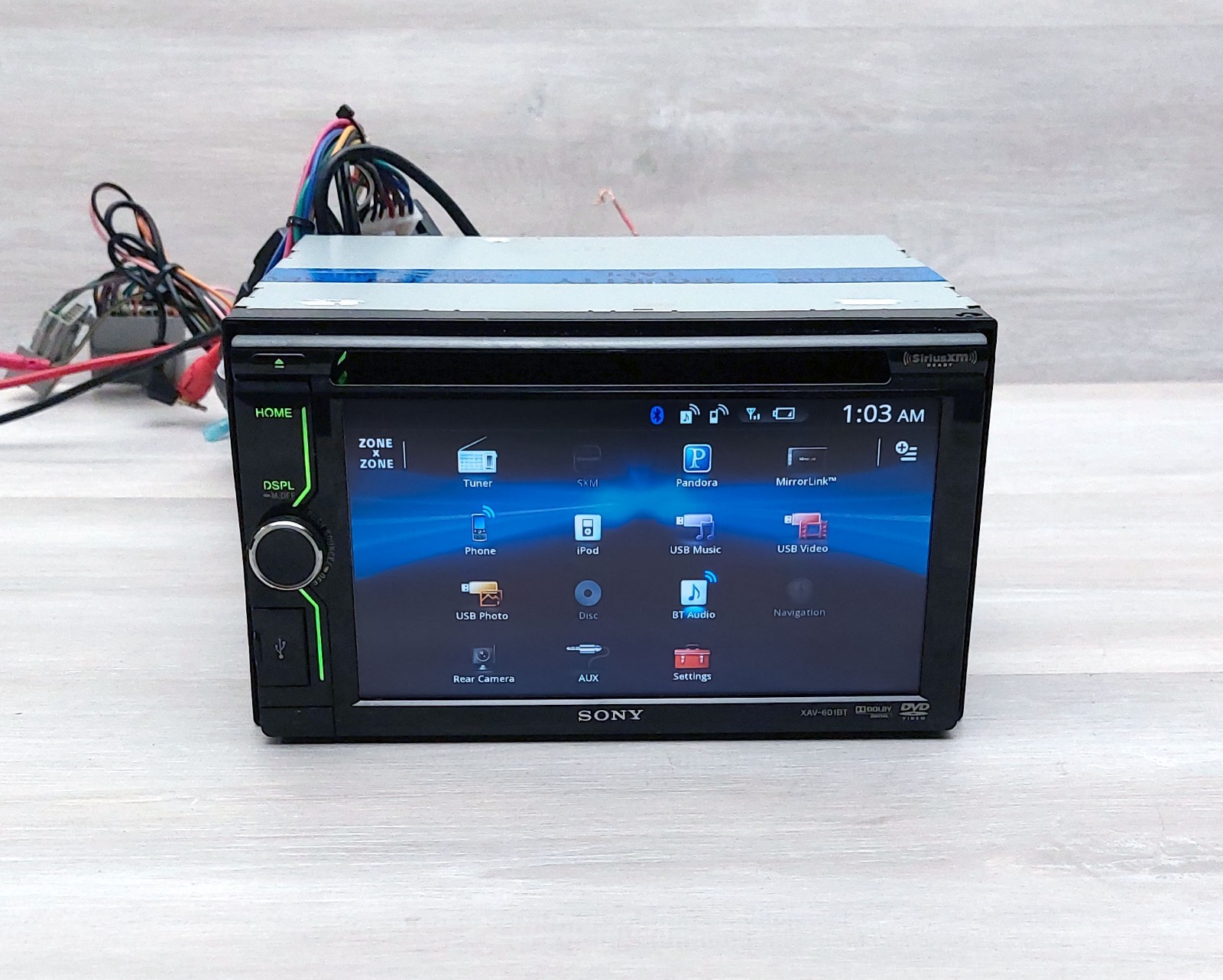 SONY XAV-601BT CAR STEREO 2-DIN CD DVD IN-DASH RECEIVER BLUETOOTH TOUCHSCREEN