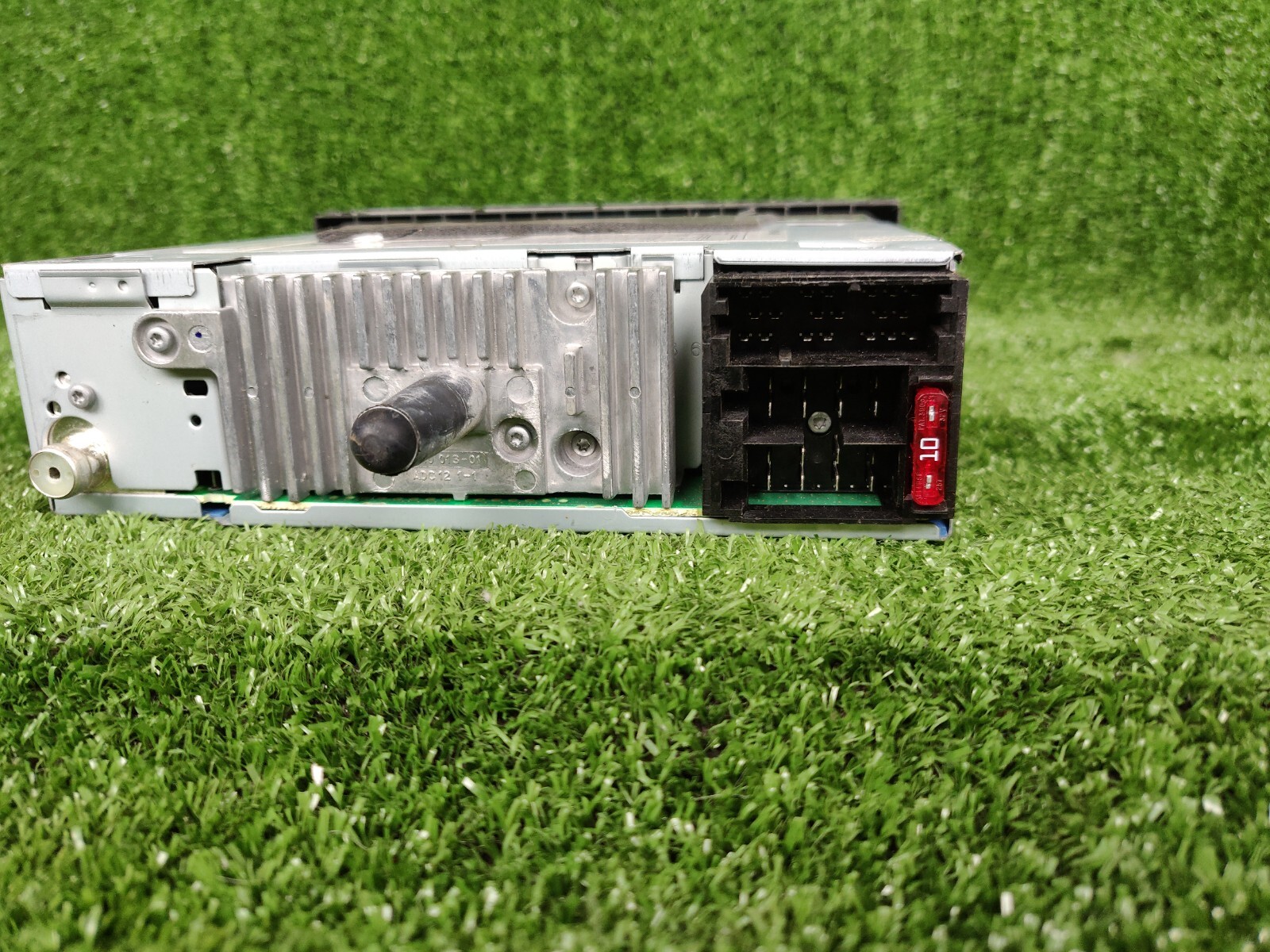 Fiat 7648734516 7 648 734 516 7 354 928 920 7354928920 Original Car Radio