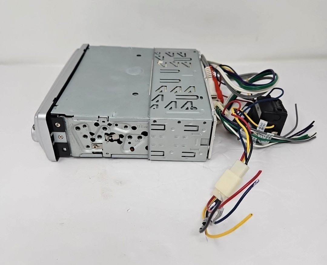 Vintage Pyramid Car Stereo CD Player Radio AM/FM-MPX Detachable Face CDR46DX