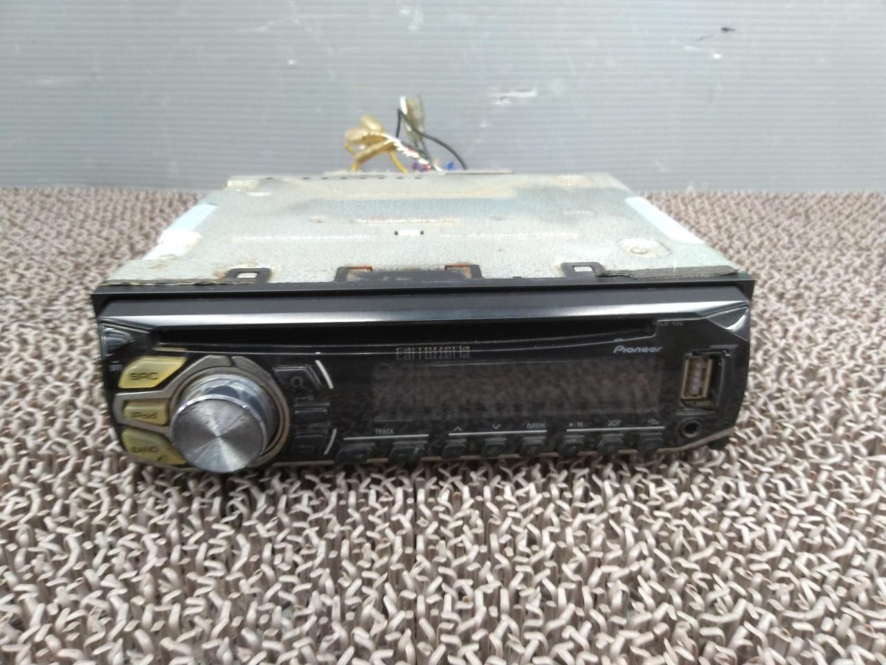 carrozzeria DEH-490 Car Stereo Receiver Tested Working