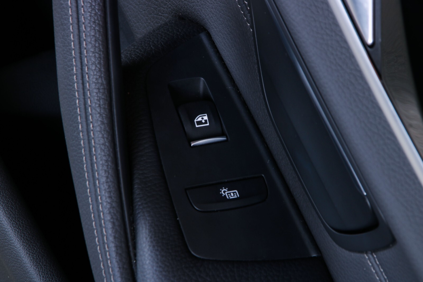 BMW G38 (G30) DOOR CARD PANEL REAR RIGHT LEATHER HARMAN KARDON