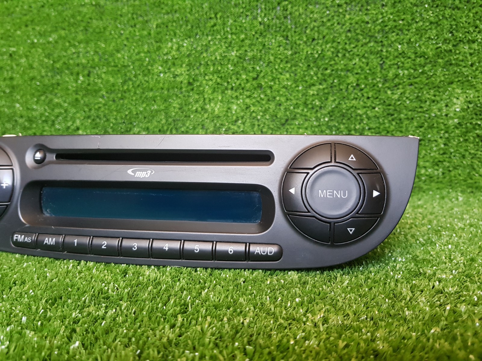 Fiat 7647389316 7 647 389 316 7354524860 7 354 524 860 Original Car Radio