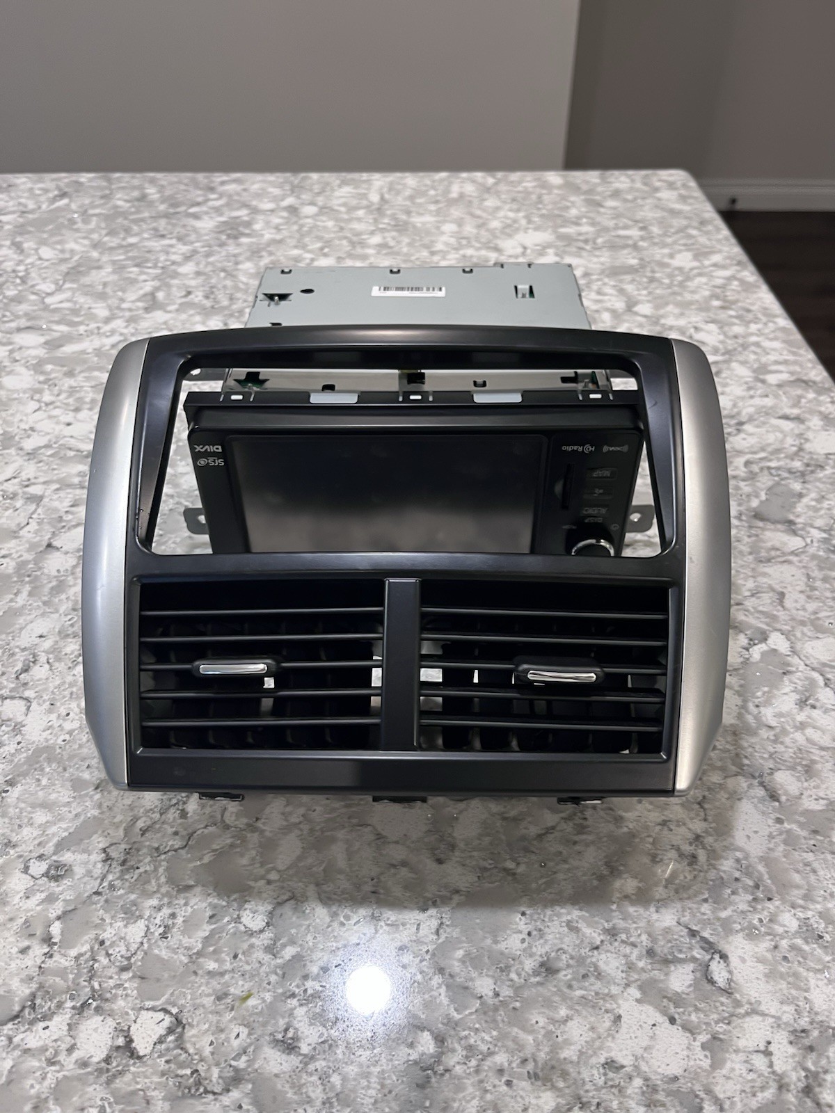 2009-2013 Subaru Forester Radio Touchscreen With Navigation And Bluetooth Audio
