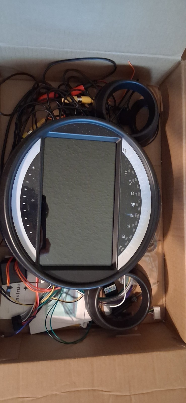Digital Media Receiver Touchscreen In-Dash Car Audio Unit