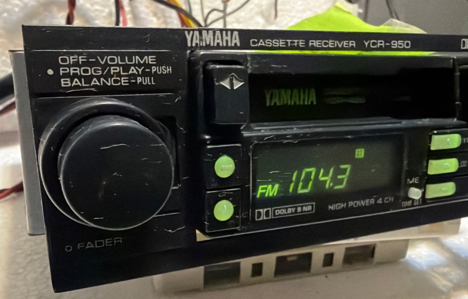 vintage am/fm cassette car stereo YAMAHA Ycr-420 Vintage 2 Knob Shaft Working