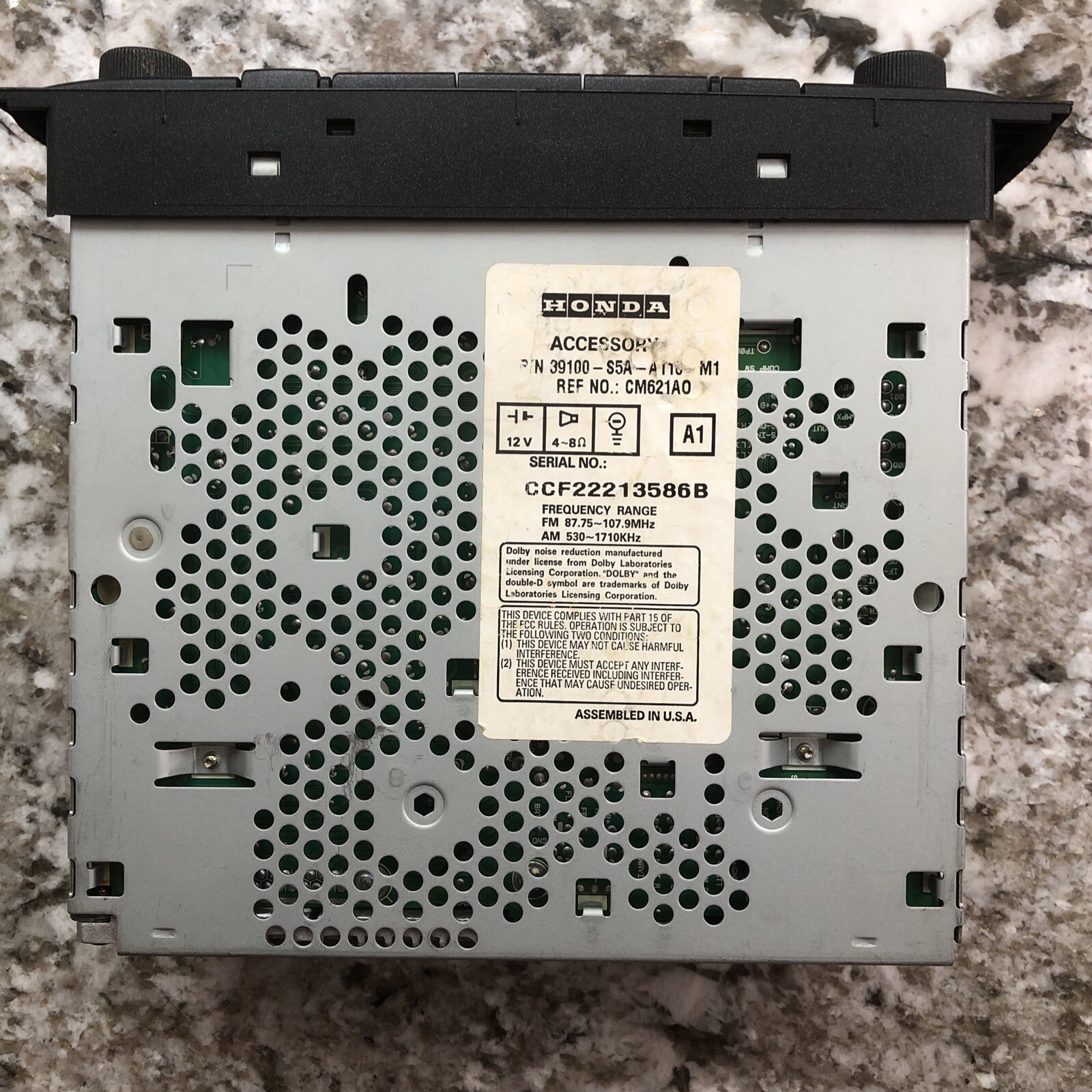 2001-2002 Honda Civic OEM Cassette AM FM Radio Player CM621-A0 39100-S5A-A110-M1