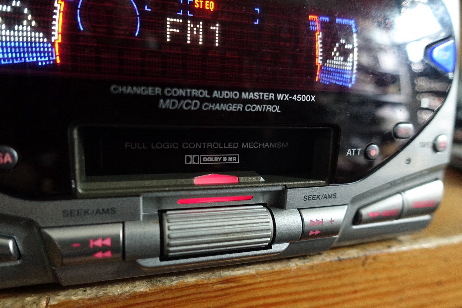 Sony xplode WX-4500x. 2 Dins Cassette/CD/FM/Bluetooth Deck.