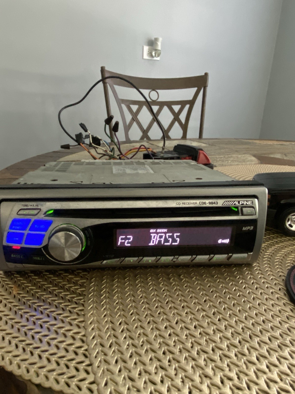 Alpine CDE-9843 CD Player In Dash Receiver