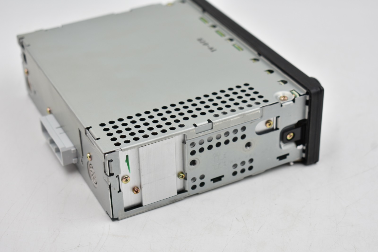 Honda AM FM Radio Stereo 39100-S10-A210-M1 Untested