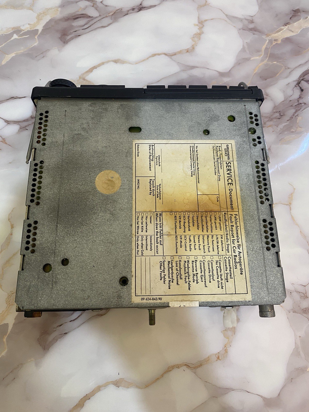 1993 GRUNDIG 3670 REVERSE Car Stereo Cassette Player Radio *NEED CODE UNTESTED*