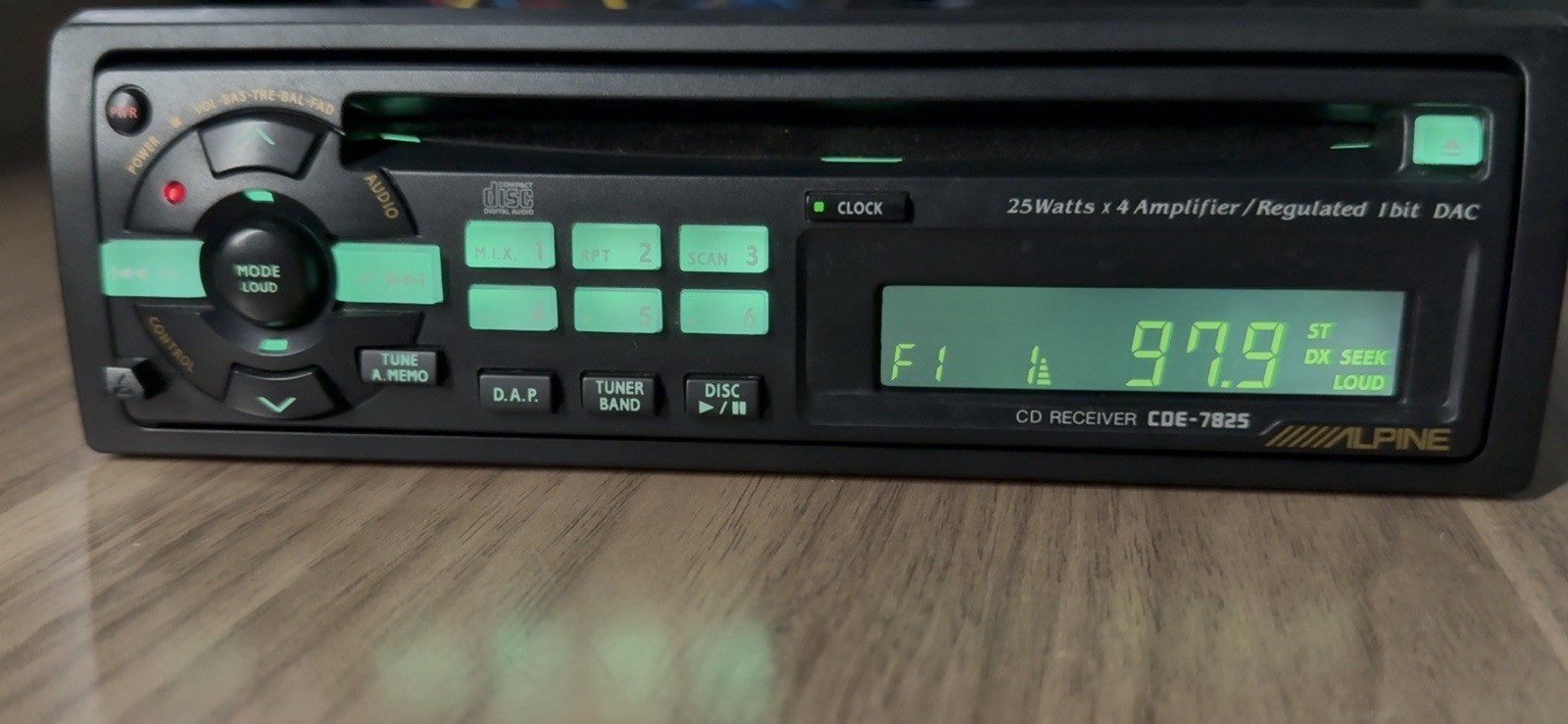 ALPINE CAR AUDIO STEREO IN DASH CD UNIT CDE-7825 VINTAGE LAMBORGHINI PORSCHE BMW