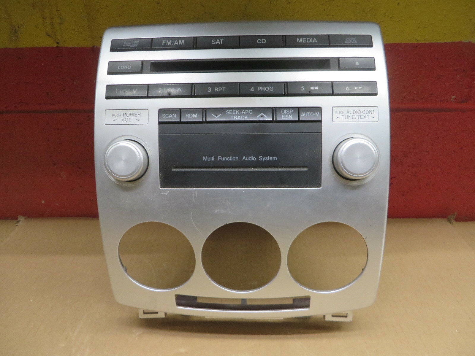 MAZDA 5 2006 2007 RADIO AUDIO AM FM CD FACTORY DASH UNIT OEM # CC4566ARX