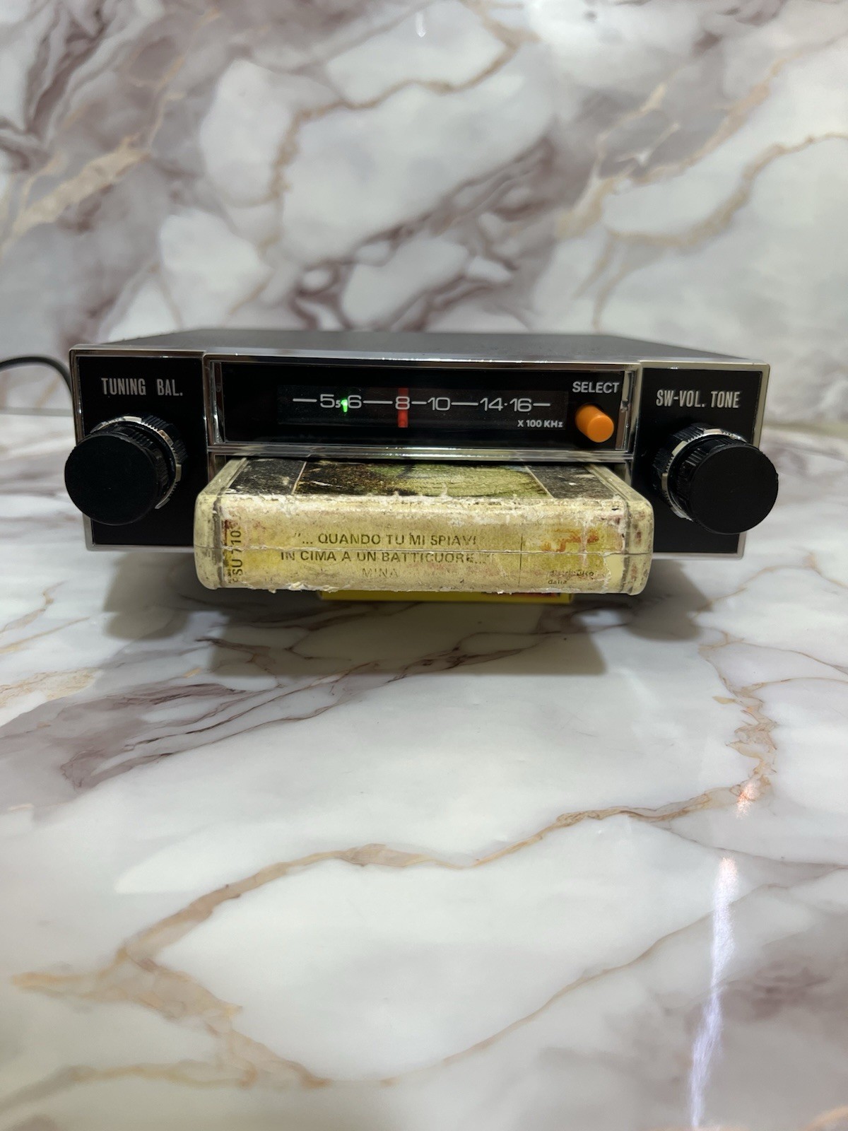 Vintage Eiwatone IRK-603A 8 Track Car Stereo Player Radio * Excellent Working *
