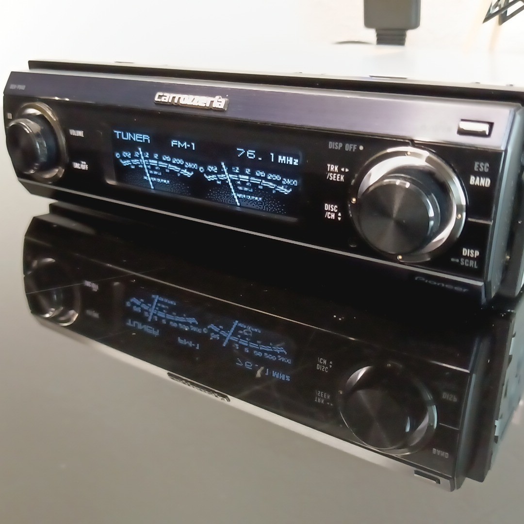 Pioneer Carrozzeria DEH-P940 Car Stereo Audio 1DIN w/ Remote – Tested Okay
