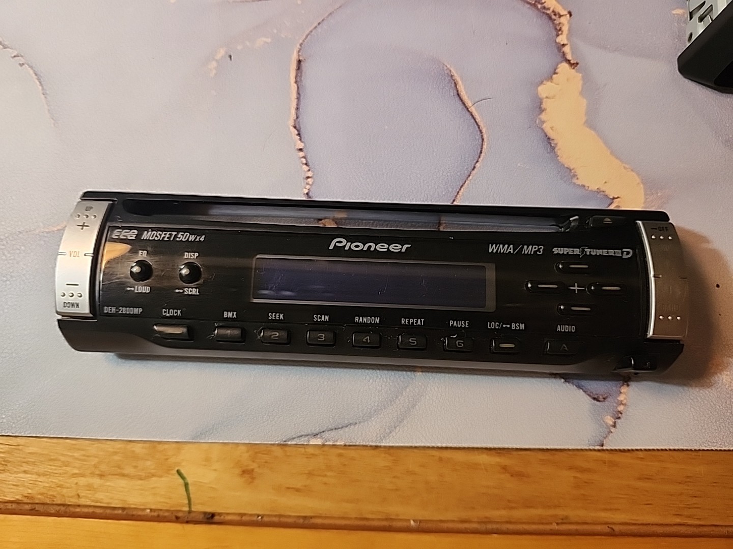 Pioneer Car CD Player DEH-2800MP, EEQ MOSFET 50WX4, WMA/MP3 Super Tuner 3D
