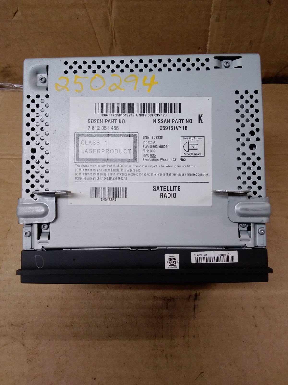 2013 Nissan Rogue AM FM 6 Disc CD Navigation Radio Receiver W/O Surround View