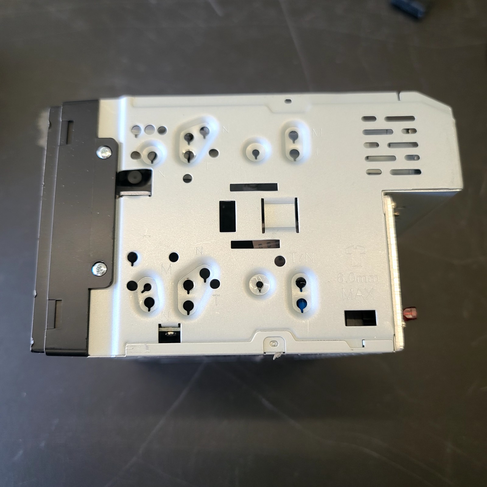 Jensen CDR462 DDIN RADIO For Parts