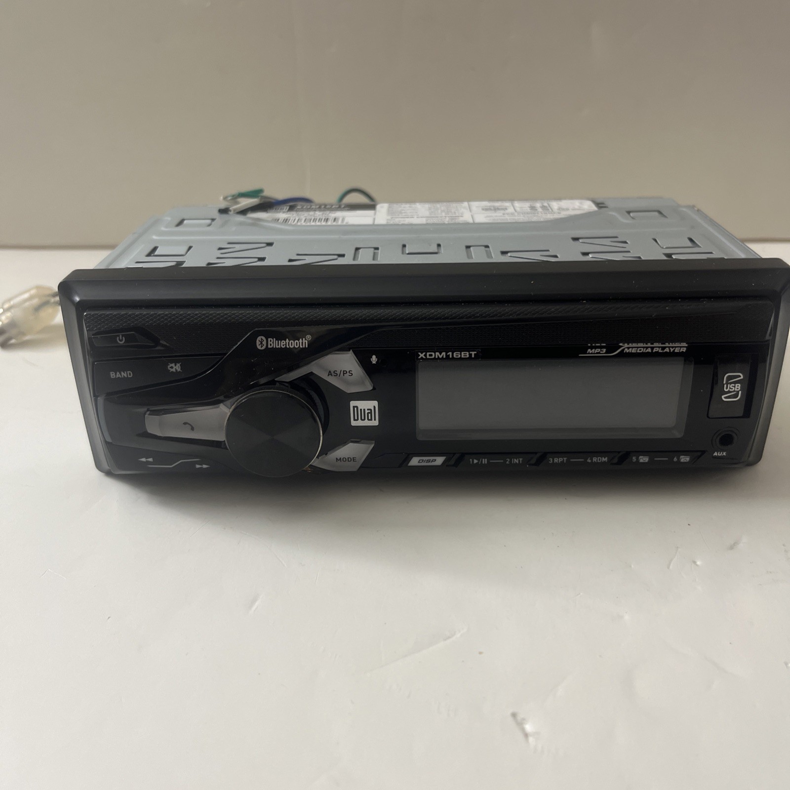 Dual XDM16BT radio stereo digital media receiver MP3 USB BT single Untested