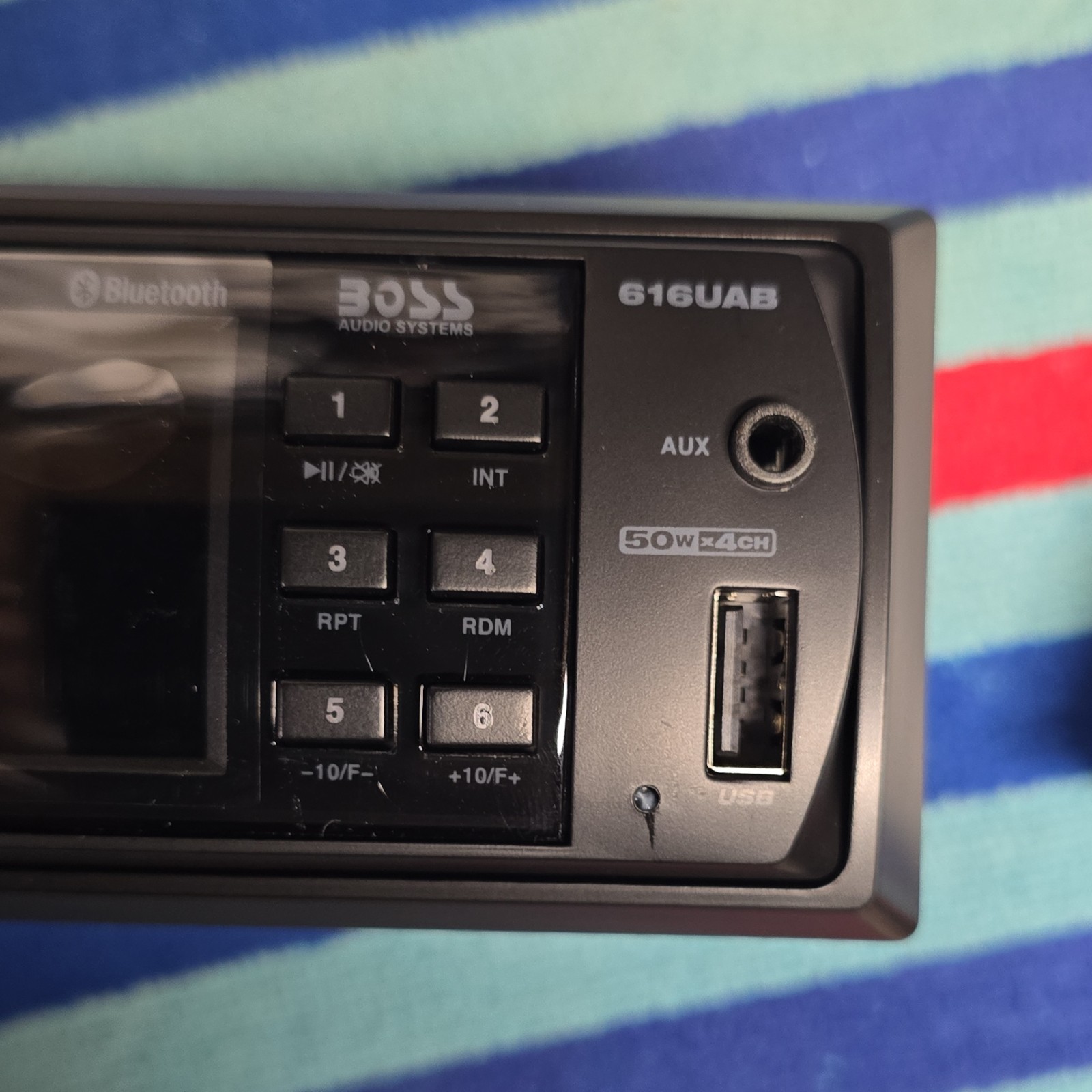 BOSS Audio Systems 616UAB 1 DIN Media Receiver Bluetooth AM/FM USB AUX