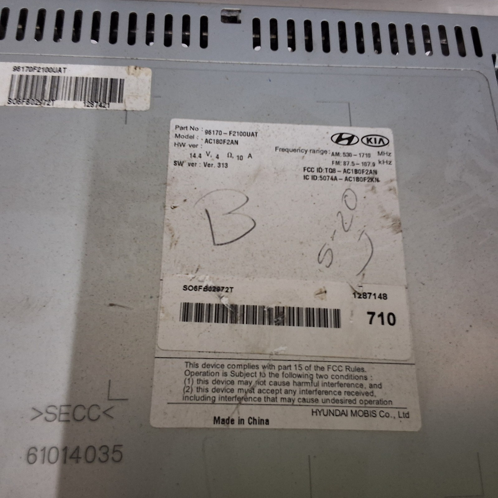 17 18 Hyundai Elantra AM FM XM CD radio receiver OEM 96170F2100UAT