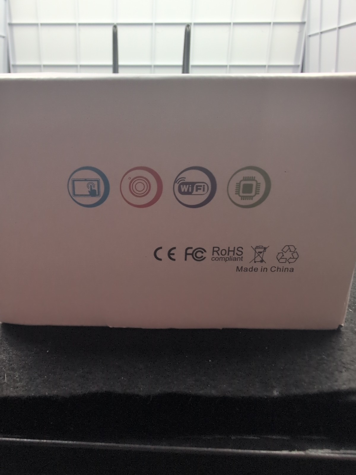 Brand New Portable Wireless Car Stereo, 7″ Screen, + Apple Carplay, Android Auto