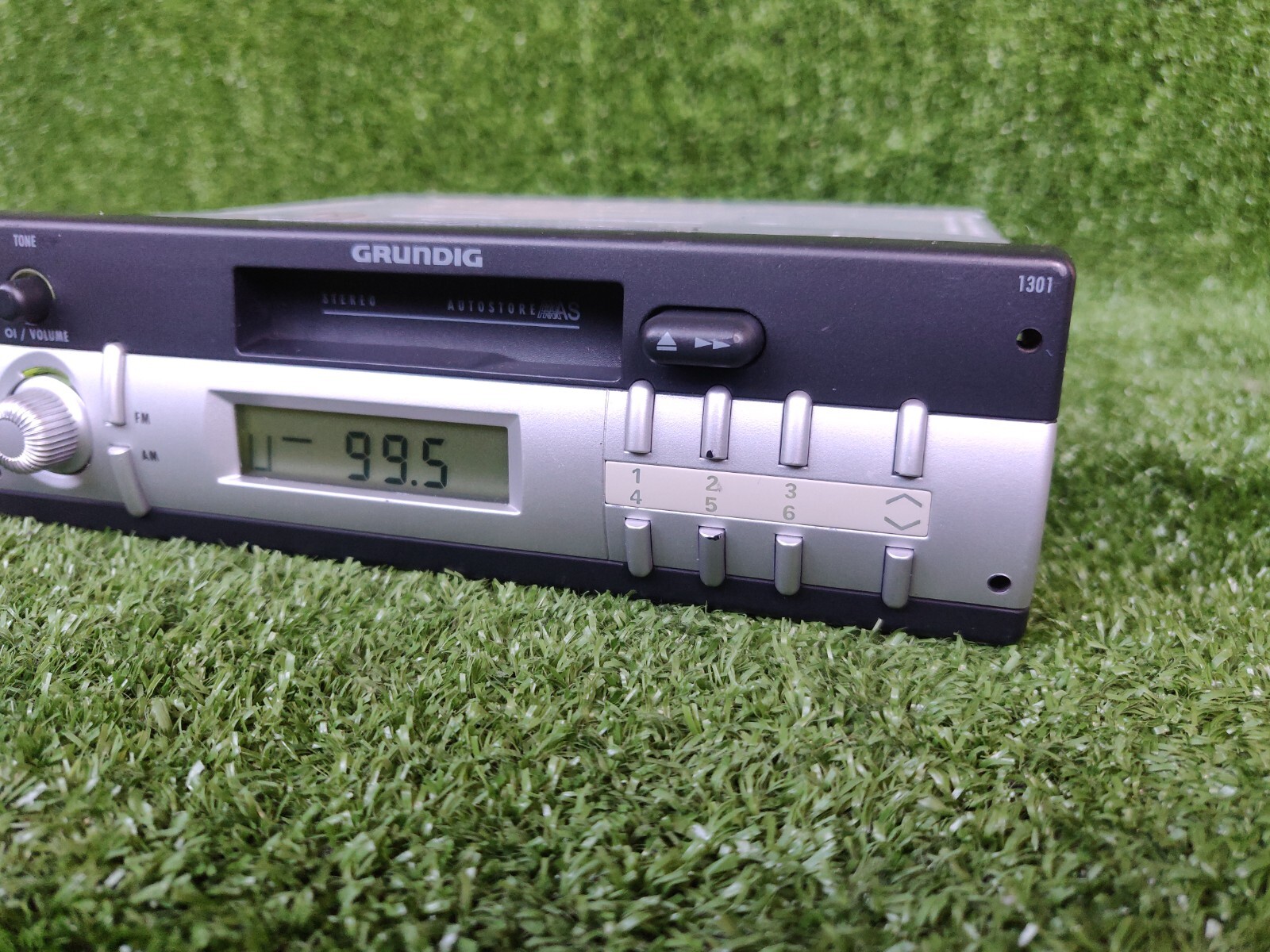 Grundig Scc 1301 Scc1301 Original Car Radio