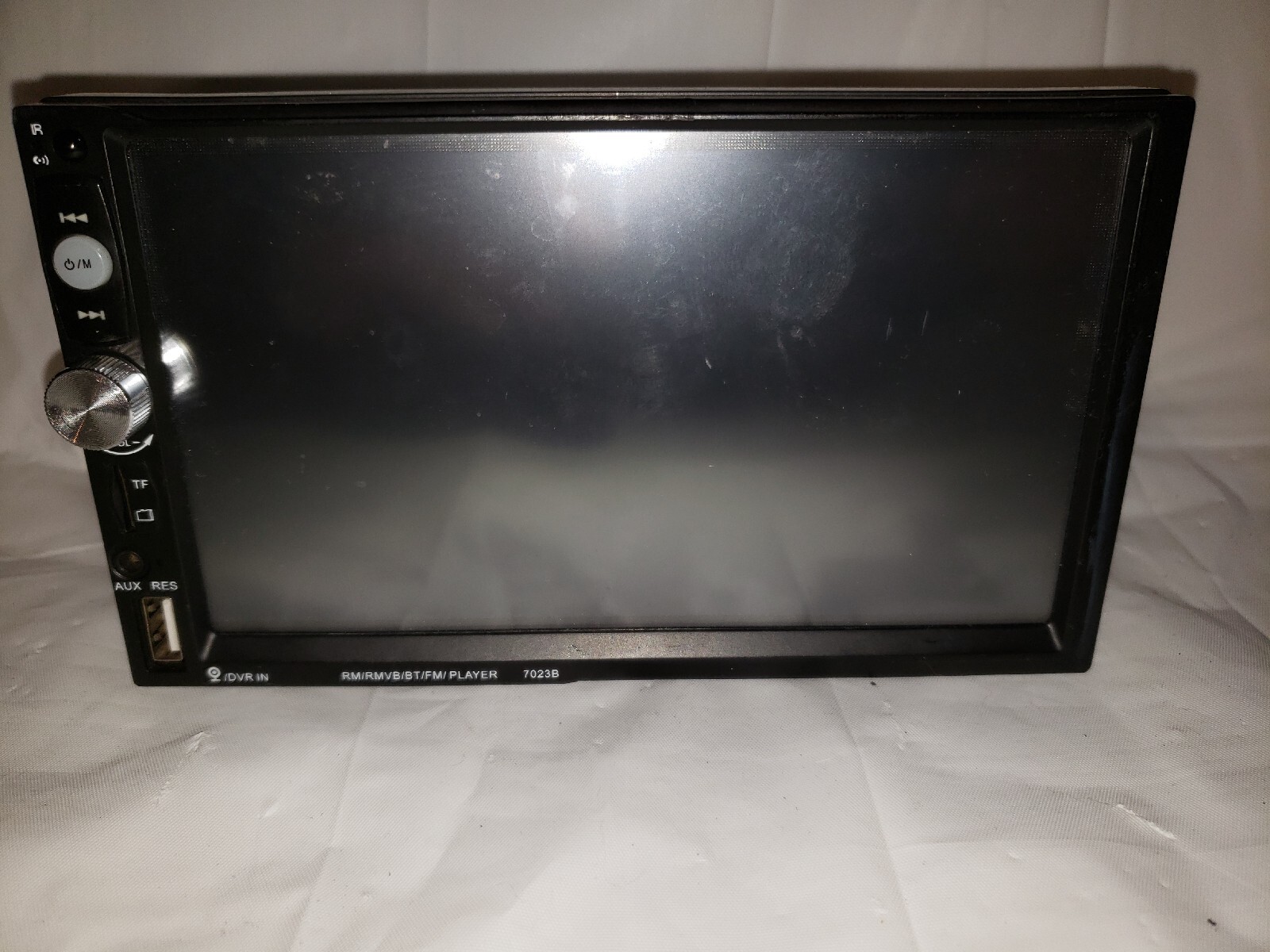 Multimedia RM/RMVB/BT/FM Player headunit model 7023B