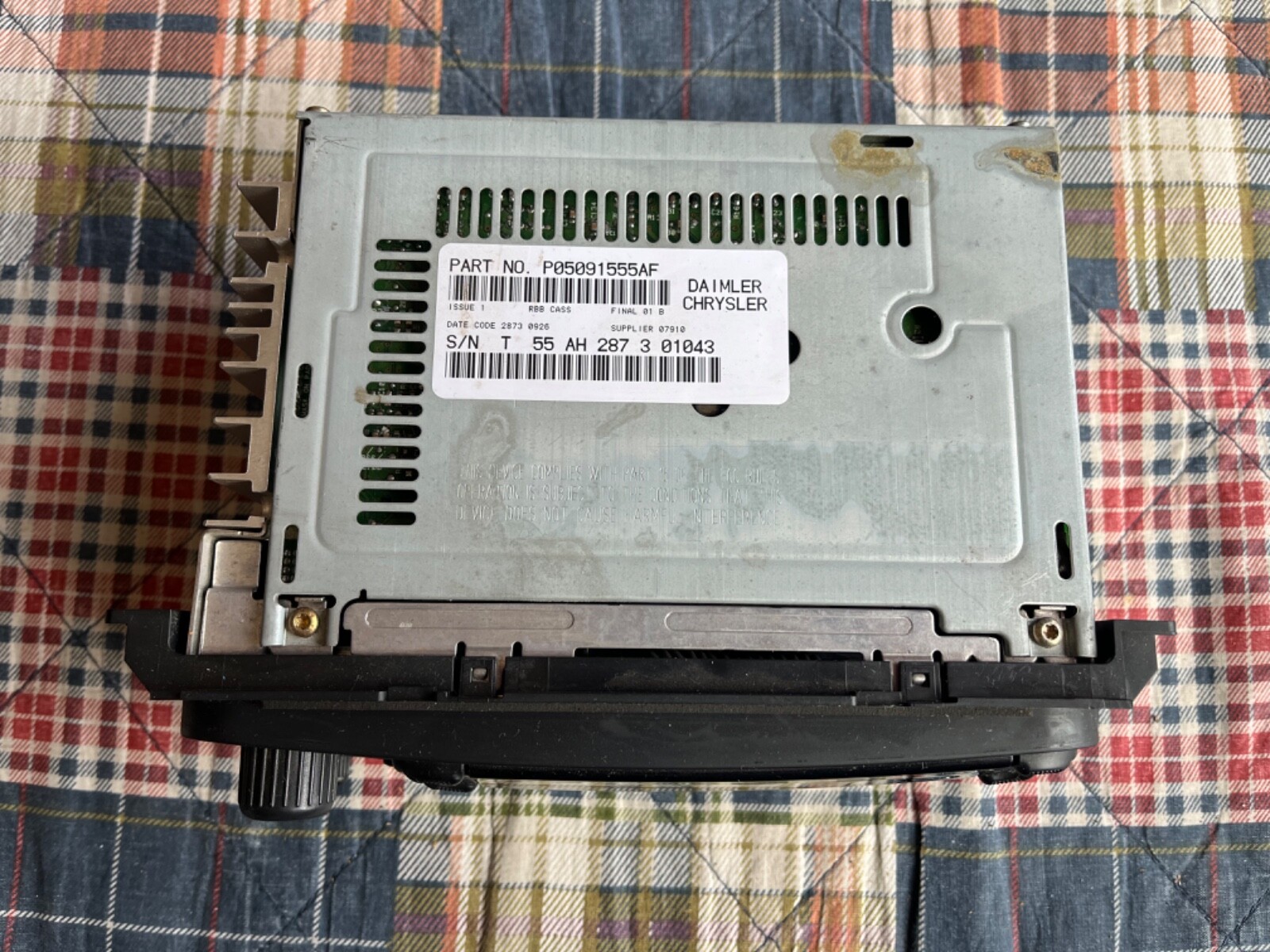PART NO. P05091555AF DAIMLER Chrysler AM/FM Cassette Stereo. Dodge Jeep Ram